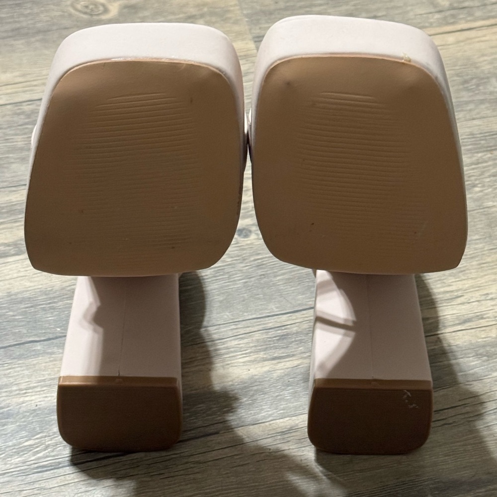 IDIFU Nude Block Heel Sandals - Picture 9 of 16